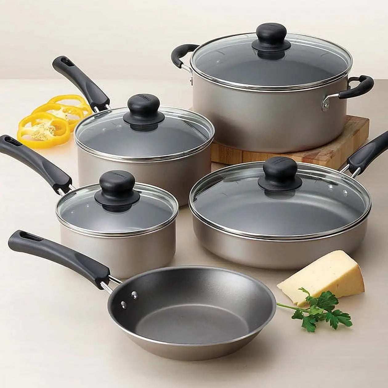 9-piece all-round non-stick cookware champagne set